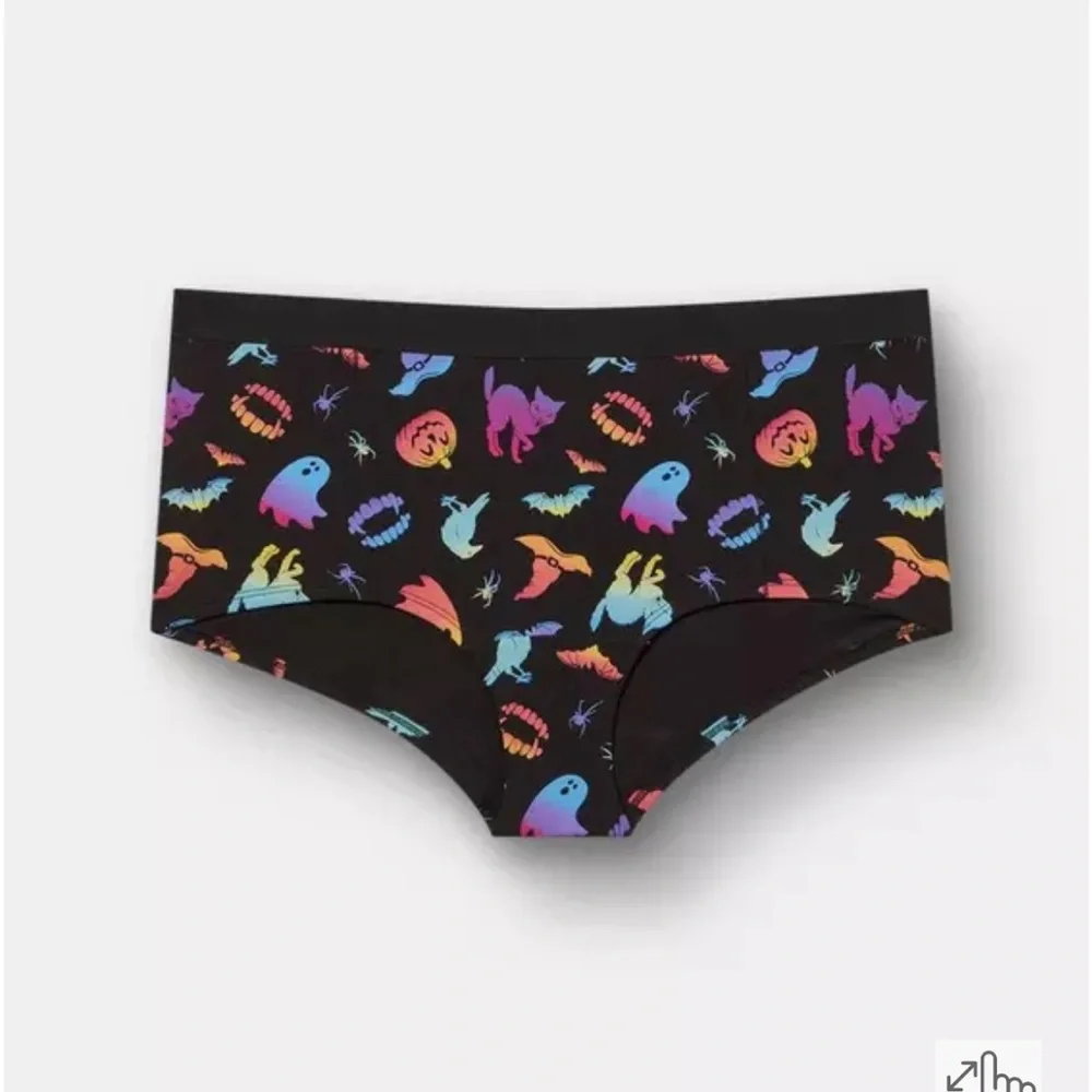 Torrid Super Soft Jersey Sleep Chemise & Boyshort Panty Scary Icons size 5 NWT 👻 - Picture 6 of 8